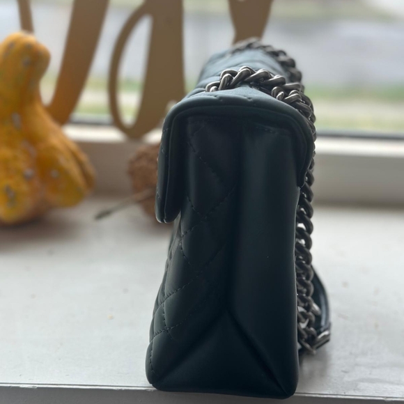 Kurt Geiger Black Quilted Women's Bag - Picture 7 of 9